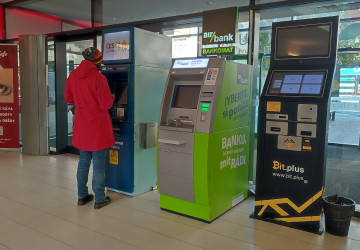 Výběr z bankomatu přináší hned několik změn, připravte se na ně Výběr z bankomatu přináší hned několik změn, připravte se na ně