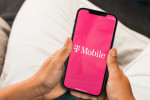 T-Mobile přistoupil k příplatkům za roaming.