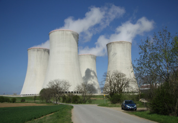 Chladící věže elektrárny Dukovany