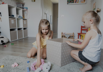Panenka, která změnila svět sběratelů. Diamantová Barbie se vydražila za pět milionů korun Panenka, která změnila svět sběratelů. Diamantová Barbie se vydražila za pět milionů korun