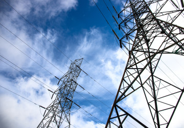 Na českém trhu existují desítky málo známých dodavatelů elektřiny.