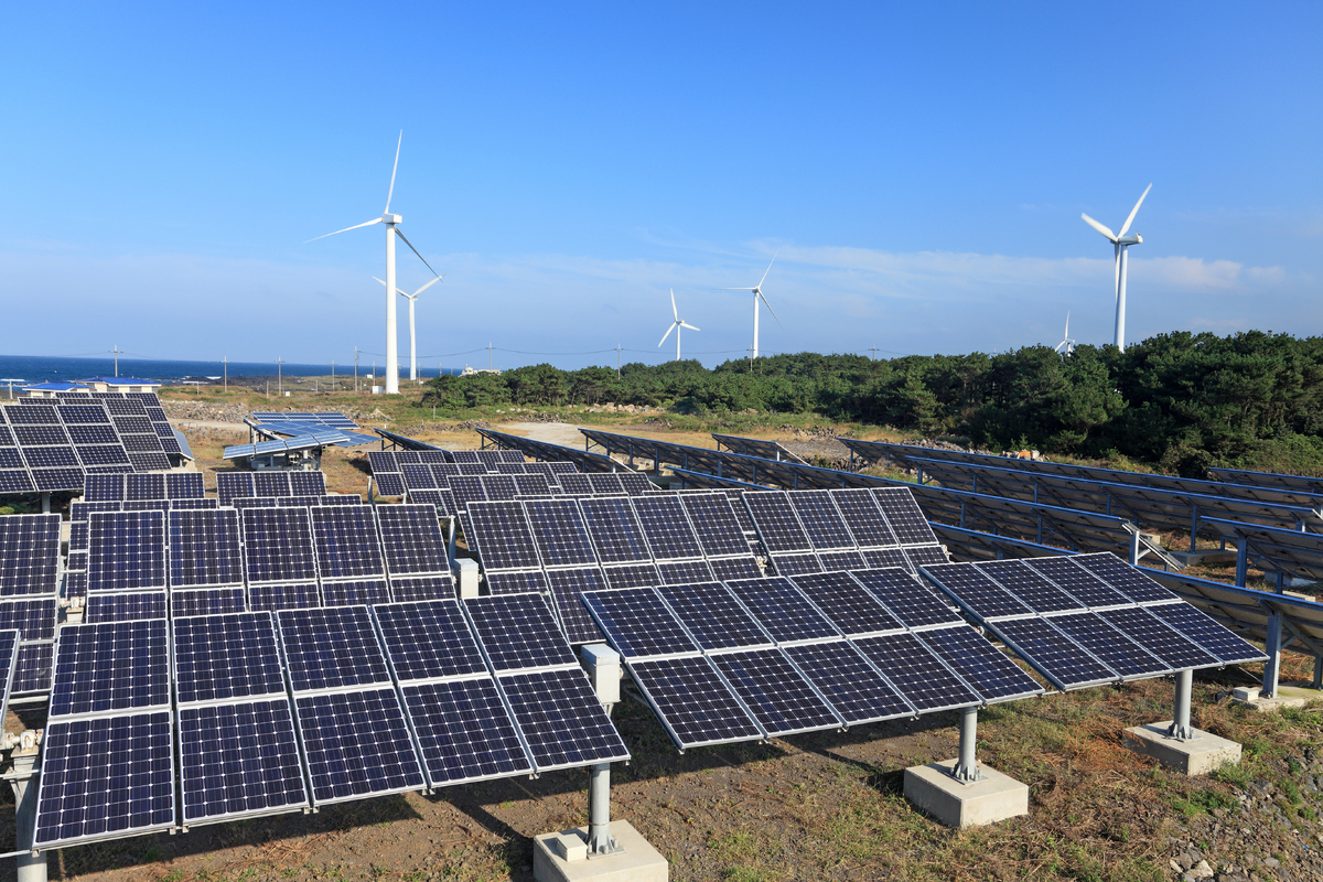 Ani solární panely, ani větrné mlýny – vědci přišli na nový obnovitelný zdroj elektřiny.