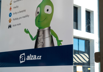 Alza přišla s geniálním pomocníkem za 169 Kč, který zabrání zbytečnému plýtvání energií. Montáž zvládnete sami