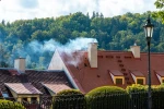 Domácnostem hrozí za nezkontrolovaný komín pokuta až 10 000 Kč Domácnostem hrozí za nezkontrolovaný komín pokuta až 10 000 Kč