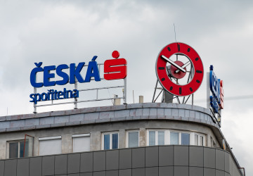 Klienti některých bank mohou získat výhodný bonus. 