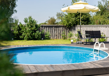 Podle majitelů mohou být se zapuštěnými bazény problémy Podle majitelů mohou být se zapuštěnými bazény problémy