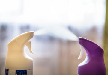 WC lze krásně provonět i bez nebezpečných látek.