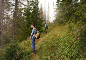 Jak vysoký finanční postih hrozí za močení v přírodě?