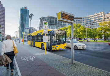 Elektrický autobus v německém Berlíně