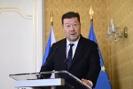 Tomio Okamura slibuje další rozdávání peněz.