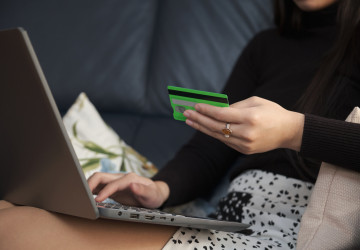 Vytvoření důvěryhodně vypadajícího e-shopu není nijak technicky náročné.