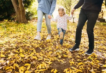 Mladé rodiny potřebují k plnohodnotnému životu 110 000 korun měsíčně. 