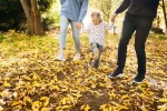 Mladé rodiny potřebují k plnohodnotnému životu 110 000 korun měsíčně. 