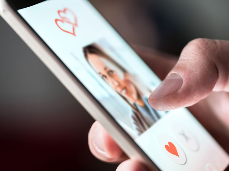 Díky jednoduchému triku můžete zjistit, jestli je váš partner aktivní na seznamce