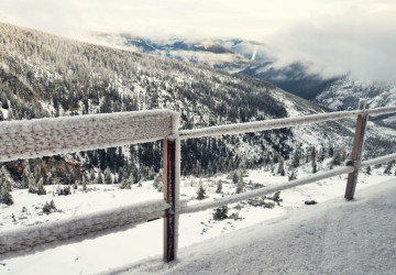 Mnoho sněhu v příštím týdnu nenapadne ani na horách. Mnoho sněhu v příštím týdnu nenapadne ani na horách.