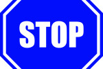 Je vám povědomá, ale přesto je na ní něco zvláštního. Co znamená modrá značka STOP?