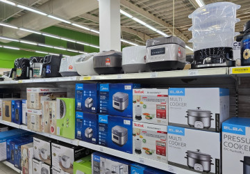 Multifunkční hrnce jsou velmi užitečné. Multifunkční hrnce jsou velmi užitečné.