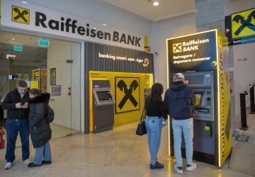 Bankomaty se za posledních 20 let proměnily z jednoduchých výběrových zařízení na plnohodnotné nástroje