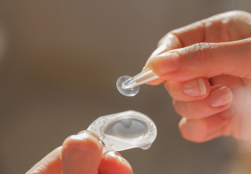 Jedním ze slavných českých vynálezů jsou kontaktní čočky Jedním ze slavných českých vynálezů jsou kontaktní čočky