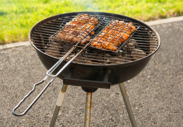 Přenosné grily jsou velmi praktické. 