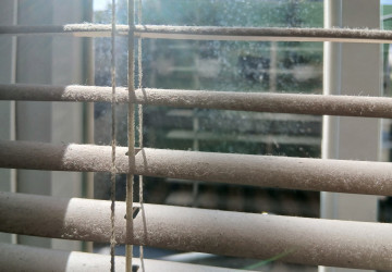 Mytí žaluzií může být peklo Mytí žaluzií může být peklo