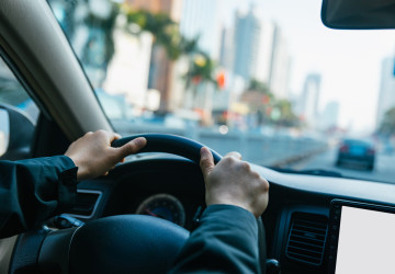 Převážení hotovosti v autě může být v určitých případech nelegální.