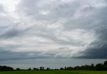 Meteorologové varují před hroutící se anticyklónou nad Evropou.