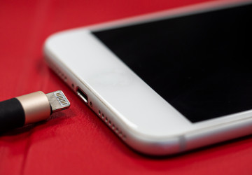 I zaneseným konektorům věnujte péči