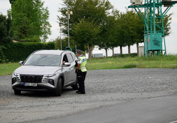 Auto musí být v perfektním stavu, jinak vás čeká pokuta. Auto musí být v perfektním stavu, jinak vás čeká pokuta.