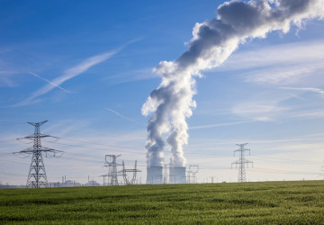 Češi se letos mohou radovat se snížení cen energií. Má to však háček. 