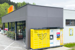 Řetězec s téměř 300 prodejnami nabírá na léto nové lidi.