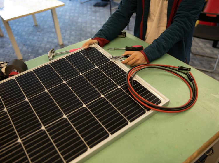 Balkonové elektrárny neobstály v německém testu, mohou být nebezpečné