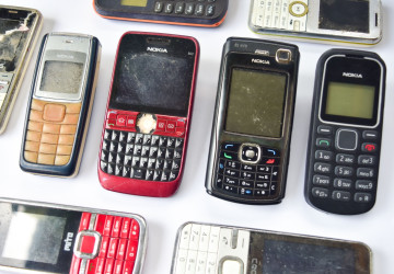 Cena starých telefonů může být překvapivě vysoká