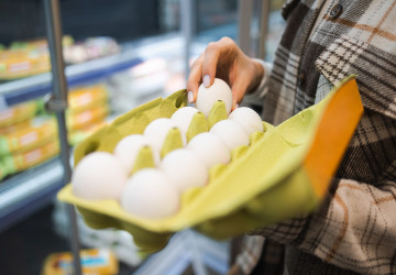 Vajíčka před nákupem vždy zkontrolujte Vajíčka před nákupem vždy zkontrolujte