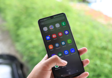 Mikrofon telefonu využívají některé z mobilních aplikací.