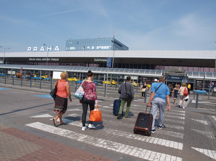 Určité chování může vzbudit u bezpečnostních pracovníků podezření.