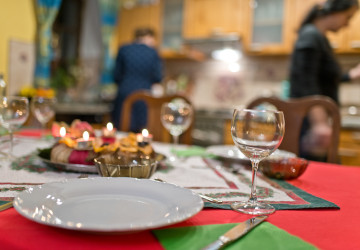 Nad štědrovečerní stůl by se měla pověsit dekorace, která přitáhne štěstí Nad štědrovečerní stůl by se měla pověsit dekorace, která přitáhne štěstí