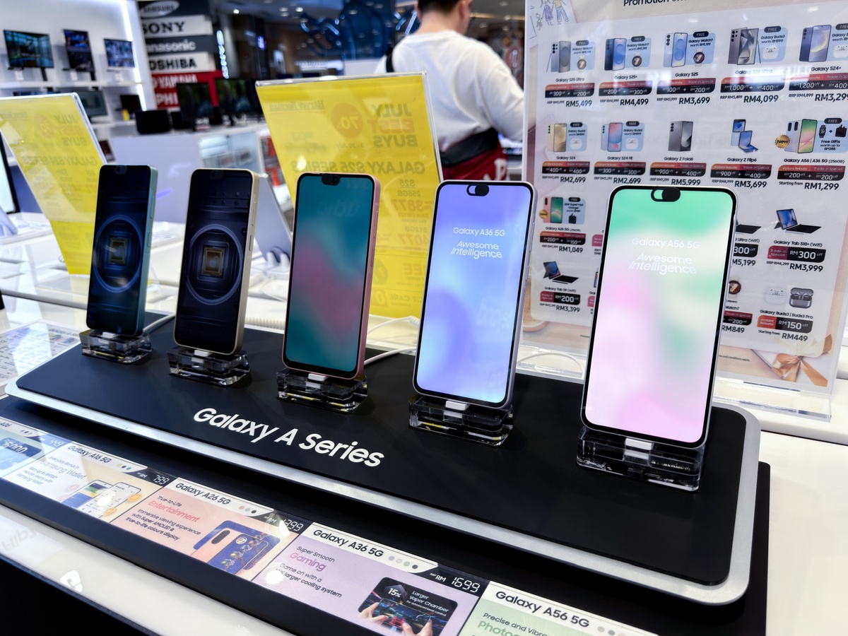 Nový mobil může být mnohem levnější, když si necháte odkoupit ten starý. 