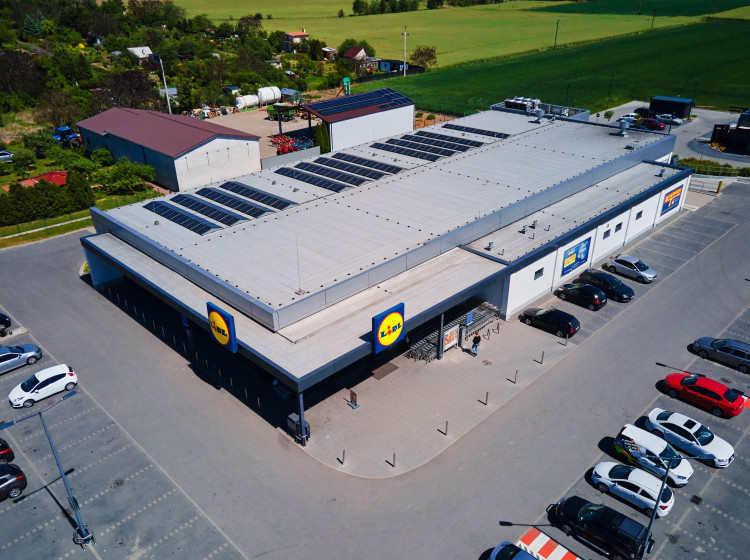 Lidl už dávno nenabízí jen potraviny Lidl už dávno nenabízí jen potraviny
