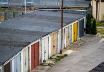 Některé staré předměty lze v aukci vydražit za mimořádně vysoké částky.