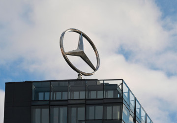 Mercedes testuje nový typ osvětlení