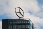 Mercedes testuje nový typ osvětlení