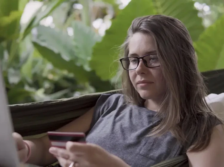 Online platby jsou pro nás běžnou činností Online platby jsou pro nás běžnou činností