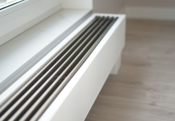 Místo podlahového topení se nyní montuje něco nového. Pro mnoho domácností je to průlom